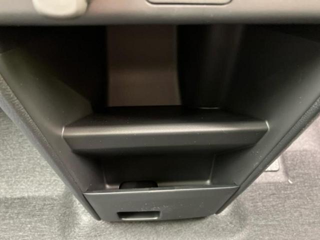 フリード ＡＩＲ　保証書／純正　８インチ　ナビ／ホンダセンシング／両側電動スライドドア／車線逸脱防止支援システム／登録済未使用車／ヘッドランプ　ＬＥＤ／ＵＳＢジャック／Ｂｌｕｅｔｏｏｔｈ接続／ＥＢＤ付ＡＢＳ　禁煙車（42枚目）