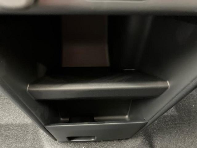 フリード ｅＨＥＶエアーＥＸ　純正　９インチ　メモリーナビ／ホンダセンシング／両側電動スライドドア／シートヒーター　前席／車線逸脱防止支援システム／シート　ハーフレザー／登録済未使用車／ヘッドランプ　ＬＥＤ／ＵＳＢジャック　禁煙車（41枚目）