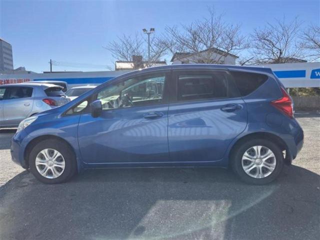 ノート X DIG-S Vセレクションプラスセーフティ 新品タイヤ/純正 SDナビ/エマージェンシーブレーキ/車線逸脱防止支援システム/ドライブレコーダー 社外/Bluetooth接続/ETC/EBD付ABS/横滑り防止装置/フルセグTV/DVD ドラレコ(2枚目)