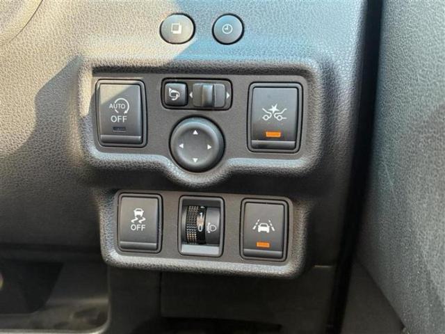 ノート X DIG-S Vセレクションプラスセーフティ 新品タイヤ/純正 SDナビ/エマージェンシーブレーキ/車線逸脱防止支援システム/ドライブレコーダー 社外/Bluetooth接続/ETC/EBD付ABS/横滑り防止装置/フルセグTV/DVD ドラレコ(15枚目)