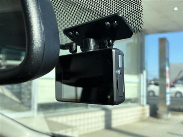 ノート X DIG-S Vセレクションプラスセーフティ 新品タイヤ/純正 SDナビ/エマージェンシーブレーキ/車線逸脱防止支援システム/ドライブレコーダー 社外/Bluetooth接続/ETC/EBD付ABS/横滑り防止装置/フルセグTV/DVD ドラレコ(16枚目)