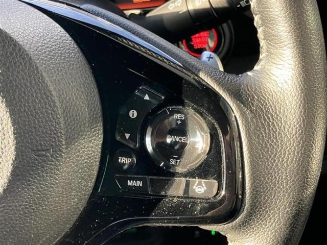 N-ONE プレミアムツアラー 新品タイヤ/保証書/純正 8インチ SDナビ/ホンダセンシング/シートヒーター/車線逸脱防止支援システム/シート ハーフレザー/ドライブレコーダー 前後/ヘッドランプ LED/USBジャック 禁煙車(15枚目)