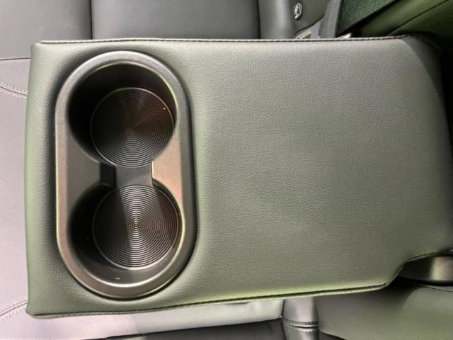 オーラ Ｇ９０シュウネンキネンシャ　ＢＯＳＥ／保証書／純正　９インチ　メモリーナビ／インテリジェントルームミラー／エマージェンシーブレーキ／シートヒーター　前席／アラウンドビューモニター／車線逸脱防止支援システム／シート　フルレザー（42枚目）