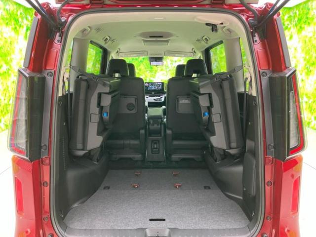 セレナ ハイウェイスターＶ　保証書／純正　１２．３インチ　メモリーナビ／フリップダウンモニター　純正　１１インチ／インテリジェントルームミラー／エマージェンシーブレーキ／両側電動スライドドア／アラウンドビューモニター　ドラレコ（21枚目）