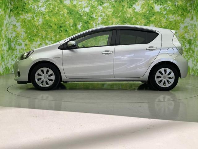 アクア Ｇ　新品タイヤ／純正　ＳＤナビ／ヘッドランプ　ＬＥＤ／ＥＴＣ／ＥＢＤ付ＡＢＳ／横滑り防止装置／アイドリングストップ／ワンセグＴＶ／禁煙車／エアバッグ　運転席／エアバッグ　助手席　ＬＥＤヘッドランプ（2枚目）