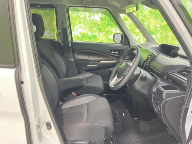 ソリオバンディット バンディットハイブリッドＭＶ　新品タイヤ／保証書／純正　９インチ　メモリーナビ／セーフティサポート（スズキ）／両側電動スライドドア／シートヒーター　前席／全方位モニター／車線逸脱防止支援システム／ヘッドランプ　ＬＥＤ　全周囲カメラ（4枚目）