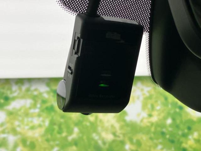 ＭＡＺＤＡ３ファストバック １５Ｓツーリング　純正　メモリーナビ／アイアクティブセンス（マツダ）／車線逸脱防止支援システム／ドライブレコーダー　純正／ヘッドランプ　ＬＥＤ／ＵＳＢジャック／Ｂｌｕｅｔｏｏｔｈ接続／ＨＤＭＩ接続／ＥＴＣ　バックカメラ（36枚目）