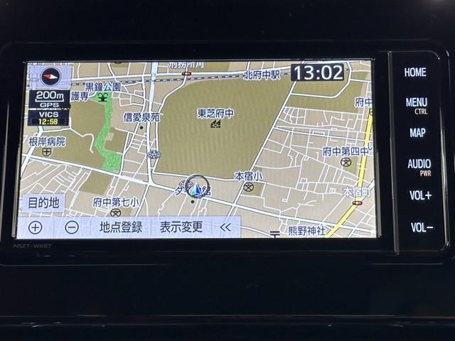 ナビゲーション付です。 ナビがあると便利、ラクラク何処でもいけます。 ナビが有るのと無いのとでは大きな違いですね。