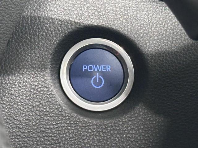 一度使ったら手放せなくなるスマートエントリーキーシステムです。 鞄やポケットの中に入れたままでもドアロック、解除、エンジン始動も楽チンです。 重い荷物を持ってても、一々鍵を出す手間も無くなりますよ。