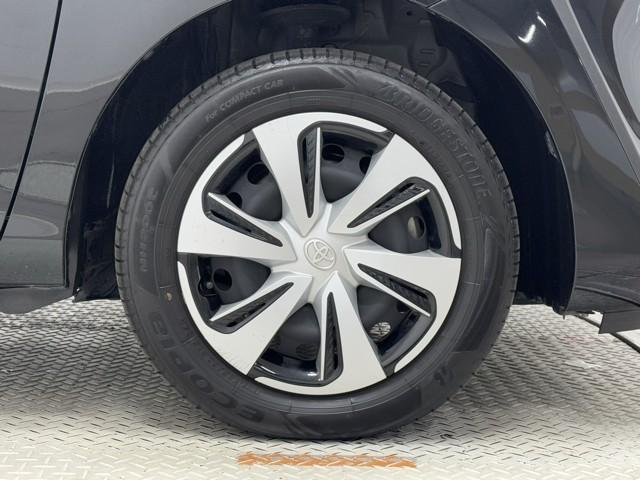 シエンタ G クエロ 点検記録簿 衝突被害軽減ブレーキ 両側パワースライドドア LEDヘッドランプ 4WD ドラレコ ナビ&TV バックカメラ ミュージックプレイヤー接続可 ETC メモリーナビ 盗難防止装置 キーレス(18枚目)