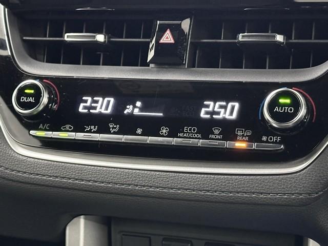 カローラクロス ハイブリッド　Ｚ　パノラミックモニター　ムーンルーフ　ＡＣ１００Ｖ電源　衝突軽減Ｂ　記録簿有　フルセグテレビ　スマキ－　ワンオーナ　半レザー　クルーズコントロール　メモリナビ　イモビ　ＬＥＤ　ＡＣ　運転席Ｐシート（9枚目）