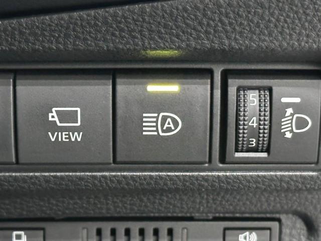 カローラクロス ハイブリッド　Ｚ　パノラミックモニター　ムーンルーフ　ＡＣ１００Ｖ電源　衝突軽減Ｂ　記録簿有　フルセグテレビ　スマキ－　ワンオーナ　半レザー　クルーズコントロール　メモリナビ　イモビ　ＬＥＤ　ＡＣ　運転席Ｐシート（13枚目）
