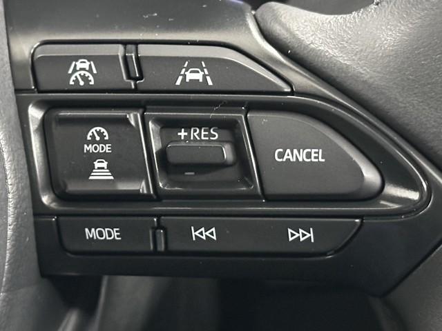 ヤリスクロス Ｇ　ＥＴＣ装備　リヤカメラ　点検記録簿　スマートエントリー　イモビライザー　オートエアコン　アルミホイール　キーレス　パワーウィンドウ　クルコン　ＡＢＳ　ドライブレコーダー　エアバッグ　パワーステアリング（13枚目）