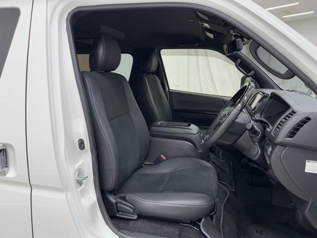 ハイエースバン スーパーGL ダークプライムII LEDヘットライト メモリーナビゲーション ミュージックプレイヤー接続可 地デジ スマキー ABS フルフラット 盗難警報装置 運転席エアバッグ リアクーラー オートエアコン パワーウインドウ 記録簿(16枚目)