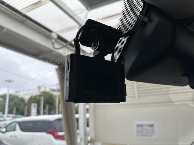 ハイエースバン ＤＸ　ＧＬパッケージ　Ｂカメラ　デュアルエアバック　ＬＥＤ　ワンオーナー　横滑り防止　オートエアコン　パワーウィンドウ　エアバッグ　ＡＵＸ入力　ナビＴＶ　パワステ　盗難防止装置　ワンセグＴＶ　ＡＢＳ　メンテナンスノート（8枚目）