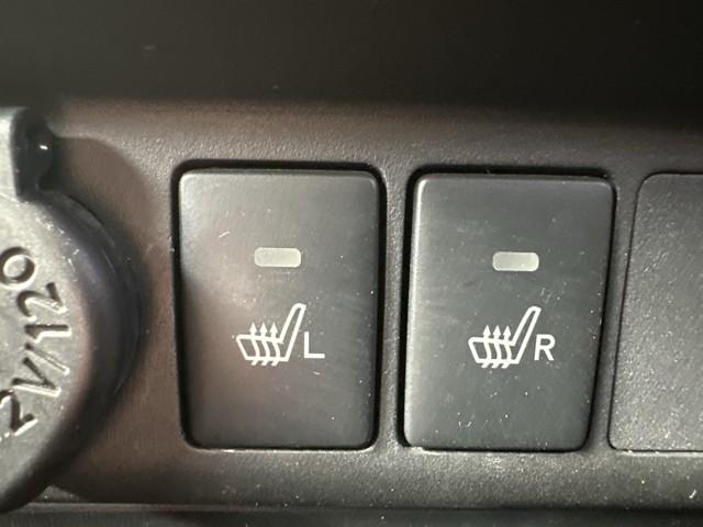 ルーミー カスタムG S 衝突軽減ブレーキシステム 地デジTV スマートキ- 整備記録簿 両側電動D イモビライザー ドラレコ付き フルフラット LEDライト 1オナ Bモニター パワステ VSC クルコン DVD視聴 ABS(9枚目)