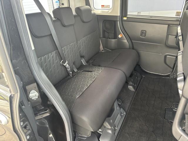 ルーミー カスタムG S 衝突軽減ブレーキシステム 地デジTV スマートキ- 整備記録簿 両側電動D イモビライザー ドラレコ付き フルフラット LEDライト 1オナ Bモニター パワステ VSC クルコン DVD視聴 ABS(11枚目)