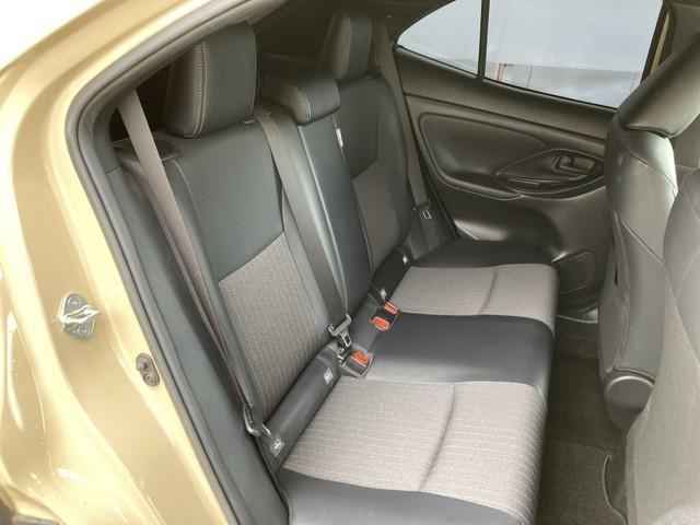 ヤリスクロス ハイブリッドZ ドライブレコーダ インテリジェントキー アルミホイル LEDライト 1オ-ナ- リアカメラ ナビ クルーズコントロール 整備記録簿 横滑り防止システム メモリーナビゲーション 電動シ-ト パワステ(11枚目)