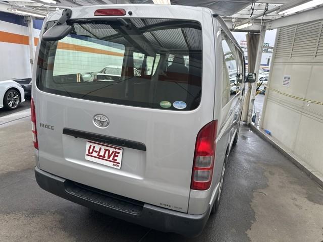 ハイエースバン ＤＸ　ドラレコ　ナビＴＶ　ワンセグＴＶ　横滑り防止　イモビ　４ＷＤ　バックカメラ　キーレス　運転席エアバッグ　ＥＴＣ　ミュージックプレイヤー接続可　メモリーナビ　パワーウインドウ　ＡＢＳ　エアコン　パワステ（6枚目）