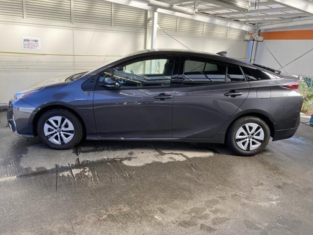 プリウス A 衝突軽減ブレーキシステム Bモニタ 記録簿有 LEDヘッド クルーズコントロール セキュリティー スマートキー パワーステアリング Iストップ ドライブレコーダー ETC 1オーナー アルミホイル(5枚目)