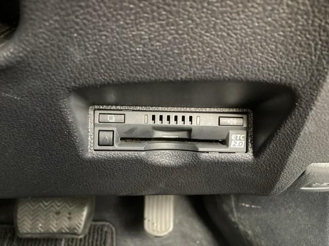 プリウス A 衝突軽減ブレーキシステム Bモニタ 記録簿有 LEDヘッド クルーズコントロール セキュリティー スマートキー パワーステアリング Iストップ ドライブレコーダー ETC 1オーナー アルミホイル(9枚目)