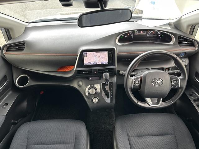 シエンタ ハイブリッドＧ　ブレーキサポート　ＥＣＯモード　Ｂカメラ　地デジ　ＤＶＤ　キーフリー　スマキー　横滑り防止システム　メモリナビ　ナビＴＶ　ウォークスルー　ＥＴＣ　ドライブレコーダー　イモビライザー　運転席エアバック（7枚目）