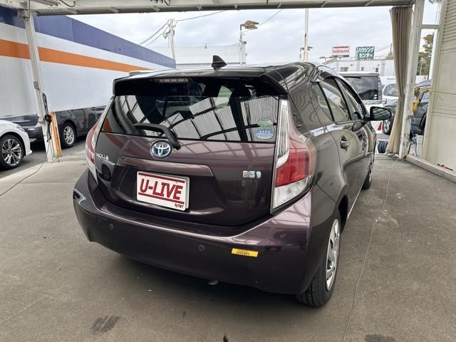 アクア Gブラックソフトレザーセレクション Wエアバッグ スマ-トキ- ECOモード ナビTV イモビ 地デジテレビ 整備記録簿 Rカメラ クルーズコントロール ドライブレコーダー 1オーナー AUTOエアコン DVD再生機能 ESC ETC(6枚目)