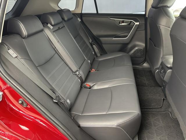 ＲＡＶ４ Ｇ　Ｚパッケージ　インテリジェントクリアランスソナー　パノラマルーフ　整備記録簿　ＡＷＤ　ＬＥＤライト　アルミホイル　オートクルーズ　横滑り防止装置　バックガイドモニター　盗難防止装置　デュアルエアバッグ　メモリナビ（11枚目）