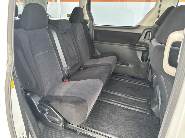 アルファード 240S ワンセグ スマートキー&プッシュスタート 記録簿 AW ナビTV パワーウィンドウ ESC 三列シート エアバック キーレス サイドエアバッグ ABS Wエアバック パワステ ETC車載器 盗難防止(11枚目)