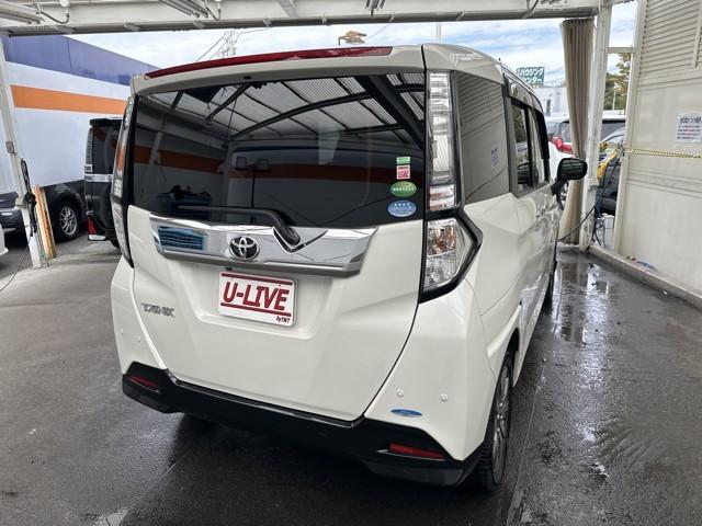 タンク カスタムＧ－Ｔ　スマキ－　アルミホイル　踏み間違い防止装置　両側電動ドア　ＬＥＤヘッドライト　１セグ　クルコン　リアカメラ　横滑り防止装置　ＥＴＣ　キーレス　ドライブレコーダー　ＴＶナビ　オートエアコン　エアバッグ（6枚目）