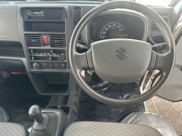 キャリイトラック KCパワステ農繁仕様 ワンオーナー 切替式4WD Wエアバック 運転席エアバッグ パワステ(7枚目)