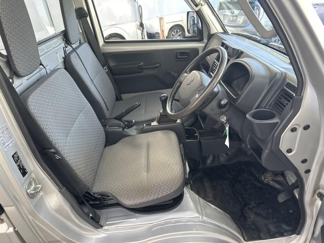 キャリイトラック KCパワステ農繁仕様 ワンオーナー 切替式4WD Wエアバック 運転席エアバッグ パワステ(8枚目)