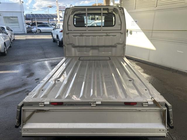 キャリイトラック KCパワステ農繁仕様 ワンオーナー 切替式4WD Wエアバック 運転席エアバッグ パワステ(9枚目)