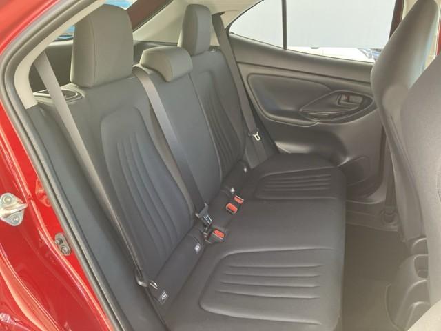 ヤリスクロス Ｘ　プリクラッシュセーフティシステム　横滑防止装置　エアコン　オートクルーズコントロール　盗難防止システム　キーレス　バックガイドモニター　パワーウインドウ　ミュージックプレイヤー接続可　Ｗエアバッグ（11枚目）