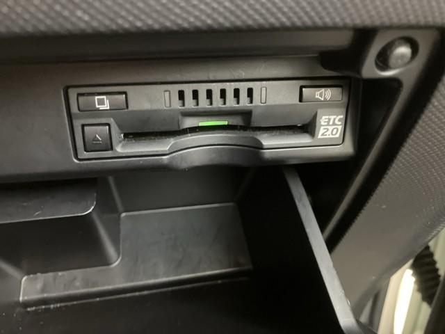 とっても便利なＥＴＣを装備しています。　ＥＴＣを利用して、高速道路を楽々ドライブしましょう。　渋滞緩和にも繋がってエコ！？にも繋がります。