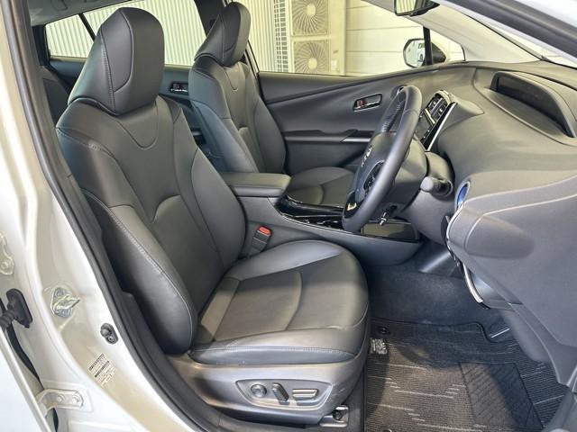 プリウス Ａツーリングセレクション　ドラレコ付き　スマキー　イモビライザー　バックモニター　１オーナ　クルコン　記録簿有　ＬＥＤヘッドライト　ＥＴＣ　メモリーナビゲーション　横滑り防止機能　ナビ　キーフリ　ＡＣ１００Ｖ　アルミ　ＡＡＣ（10枚目）