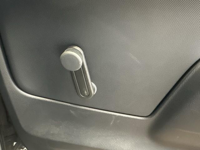 プロボックス GL 点検記録簿 AC100V 運転席エアバック パワーウインド Wエアバッグ 盗難防止システム パワーステアリング AUX接続 横滑り防止機能 エアコン Bカメラ キーレスキー ABS ワンセグテレビ(9枚目)