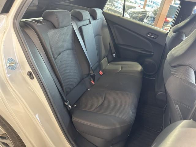 プリウス Ａ　ＡＣ１００Ｖ　衝突軽減ブレーキシステム　Ｂモニタ　記録簿有　ＬＥＤヘッド　クルーズコントロール　セキュリティー　スマートキー　パワーステアリング　Ｐシート　Ｉストップ　ドライブレコーダー　ＥＴＣ（11枚目）