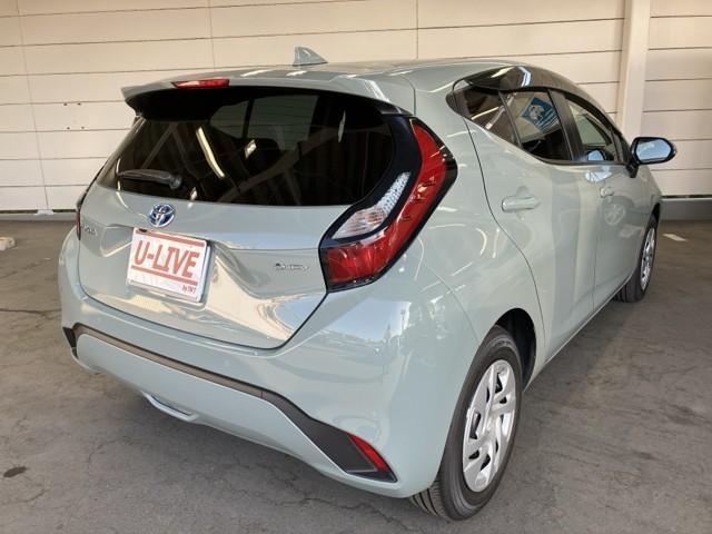 アクア Ｇ　ワンオーナ　ＶＳＣ　衝突軽減ブレーキ　メモリナビ　アイドルストップ　バックモニター　ＬＥＤ　クルーズコントロール　スマートキー　ＥＴＣ車載器　ＡＣ１００Ｖ　ドライブレコーダー　ナビ　パワーウィンドウ（5枚目）