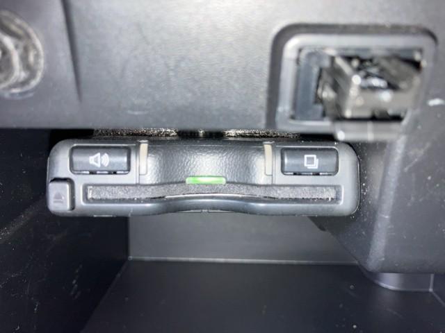 プロボックス ハイブリッドGX 衝突被害軽減 AUX VSC アイドリンストップ バックモニター Wエアバック キーレスエントリー パワーウィンドウ フルセグTV 運転席エアバッグ DVD再生 イモビライザー メモリーナビ ABS(9枚目)