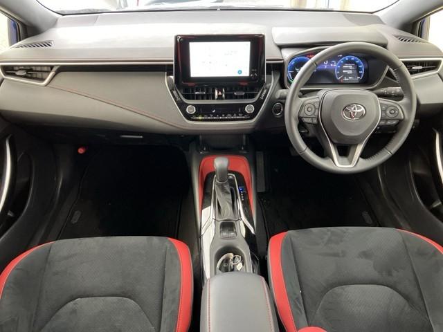 カローラスポーツ ハイブリッドＧ　Ｚ　ＴＳＳ　ＡＡＣ　エアバッグ　ハーフレザーシート　フルセグＴＶ　ＴＶ　アイドリングストップ　イモビライザー　スマートキ－　ＶＳＣ　ＡＢＳ　キーフリー　パワーウィンドウ　ＬＥＤ　ドラレコ　アルミホイール（7枚目）