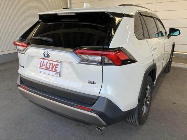 RAV4 ハイブリッドG 衝突被害軽減装置 ドライブレコーダ パノラマサンルーフ AC100V電源 ワンオーナ- バックモニター 整備記録簿 地デジTV LEDヘッドライト スマキー 電動シ-ト AWD TVナビ パワステ(5枚目)