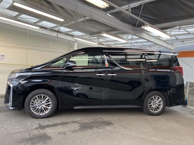 アルファードハイブリッド ＳＲ　Ｃパッケージ　点検記録簿　サンル－フ　バックモニター　オートエアコン　ＬＥＤ　横滑り防止機能　ＡＢＳ　イモビ　ＡＣ１００Ｖ電源　アルミ　ドライブレコーダー　寒冷地仕様　ナビ＆ＴＶ　４ＷＤ　３列シート　メモリーナビ（5枚目）