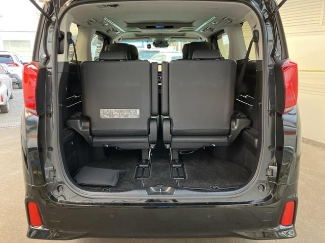 アルファードハイブリッド ＳＲ　Ｃパッケージ　点検記録簿　サンル－フ　バックモニター　オートエアコン　ＬＥＤ　横滑り防止機能　ＡＢＳ　イモビ　ＡＣ１００Ｖ電源　アルミ　ドライブレコーダー　寒冷地仕様　ナビ＆ＴＶ　４ＷＤ　３列シート　メモリーナビ（12枚目）