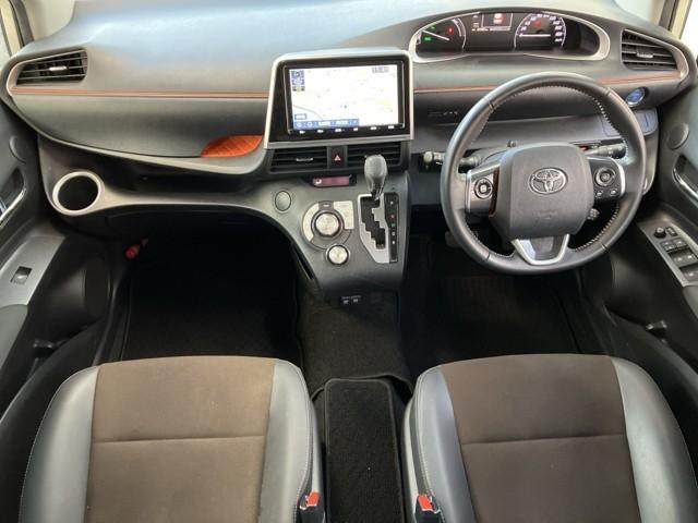 シエンタ ハイブリッド ファンベースG クエロ 両側パワースライドドア アイドリングストップ LEDヘッドライト 点検記録簿 フルセグTV スマートキー ミュージックプレイヤー接続可 ナビTV ドライブレコーダー キーフリー ETC DVD再生(6枚目)