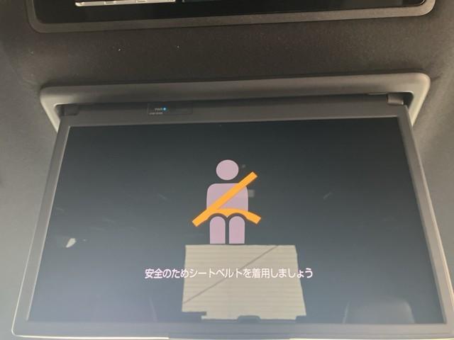 ヴォクシー Ｓ－Ｚ　ＤＶＤ再生機能　スマートキープッシュスタート　両側電動パワースライドドア　パワーウインドウ　１オナ　ＥＴＣ車載器　ＬＥＤライト　デュアルエアコン　アルミホイール　盗難防止装置　記録簿　横滑り防止機能（8枚目）