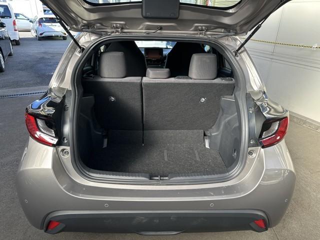 �ƂĂ��L�X�A�傫�ȊJ�����̉׎��X�y�[�X�ł��ˁB�@�J�����L�X������A�傫�ȉו����y�X���[�o�����Ⴂ�܂��ˁB�@�ו��X�y�[�X�͍L���ق��������ł���ˁB