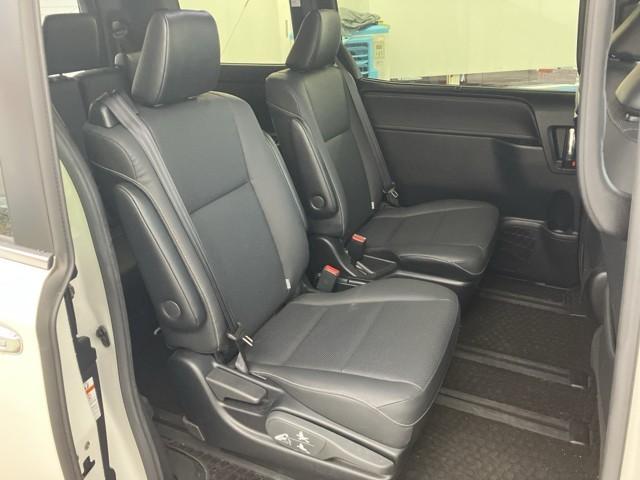 �����L�X�̍���S�n�ǍD�A��Ȃł���B�@�h���C�r���O���A�����ԓ����̐��ŋ���̂��đ�ςł���ˁB�@���������Ă�����̂�����A�����b�N�X�ł���V�[�g�������ł���ˁB