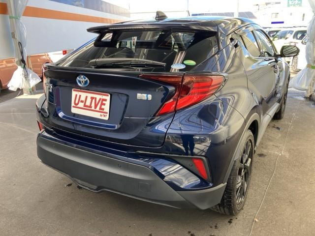 Ｃ－ＨＲ Ｇ　モード　ネロ　セーフティプラス　ＰＣＳ　ワンオーナ　盗難防止　Ｒカメラ　ＬＥＤライト　アイドリングストップ　ナビＴＶ　フルセグＴＶ　アルミ　クルーズＣ　エアバッグ　ＡＢＳ　スマートキ－　ＥＴＣ車載器　キーフリー　オートエアコン（4枚目）