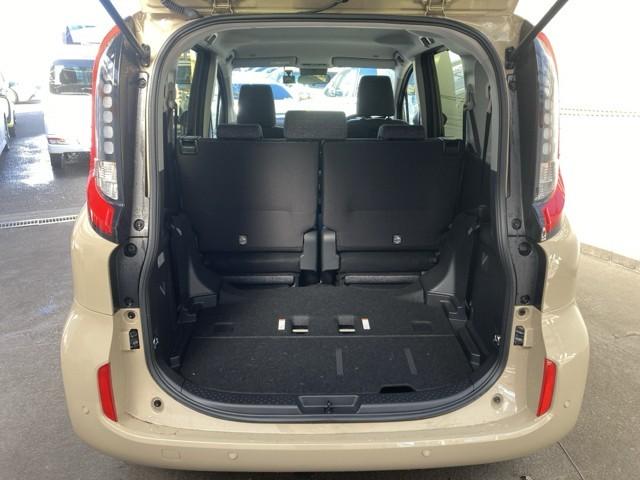 �ƂĂ��L�X�A�傫�ȊJ�����̉׎��X�y�[�X�ł��ˁB�@�J�����L�X������A�傫�ȉו����y�X���[�o�����Ⴂ�܂��ˁB�@�ו��X�y�[�X�͍L���ق��������ł���ˁB